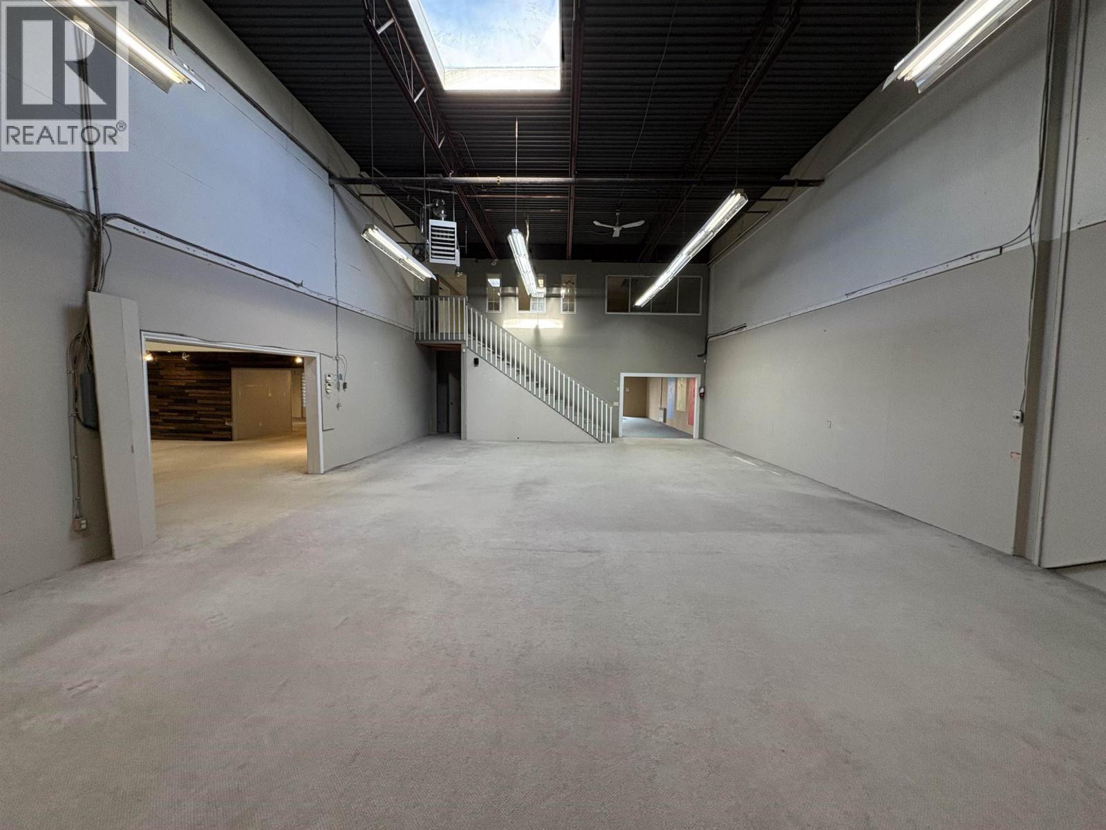 D,e,f 1100 Lansdowne Drive, Coquitlam, British Columbia  V3B 5E2 - Photo 4 - C8073998