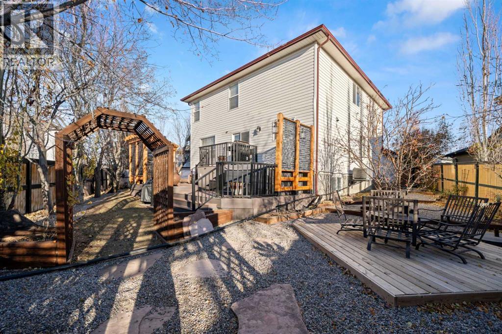 232 Oakmere Place, Chestermere, Alberta  T1X 1L2 - Photo 47 - A2276280