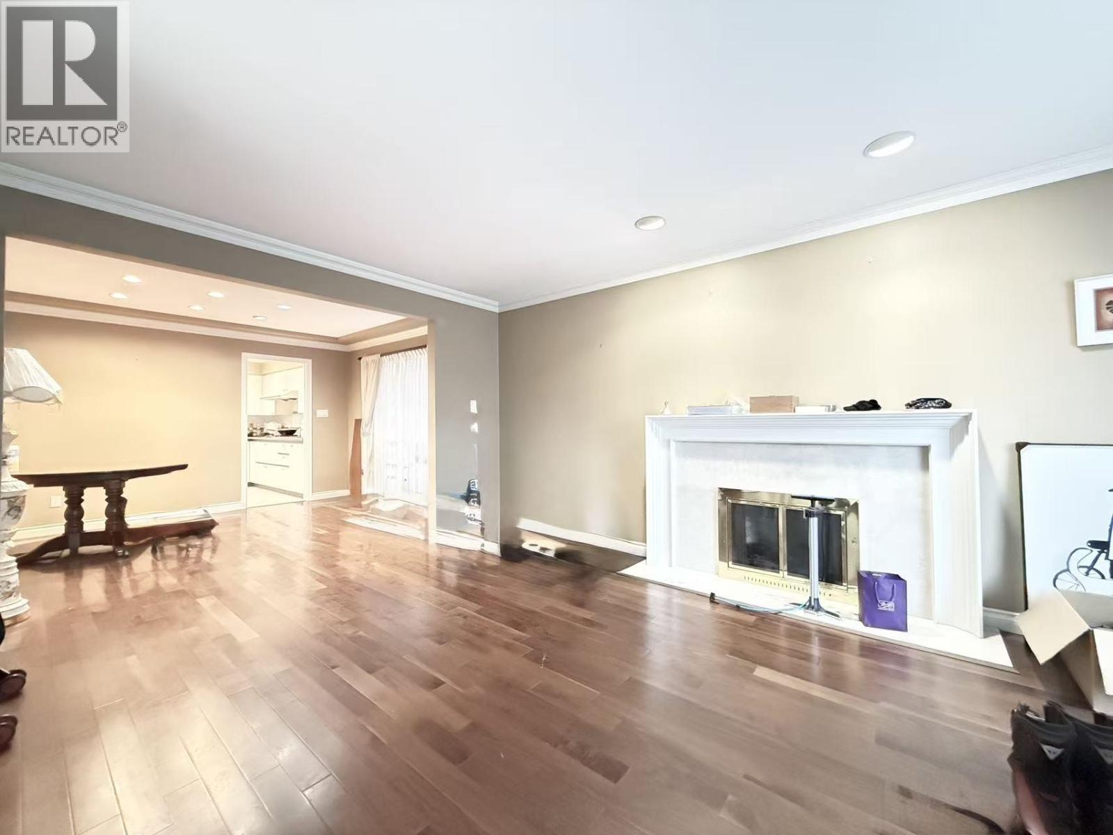 5831 Laurelwood Court, Richmond, British Columbia  V7C 5J1 - Photo 8 - R3080701