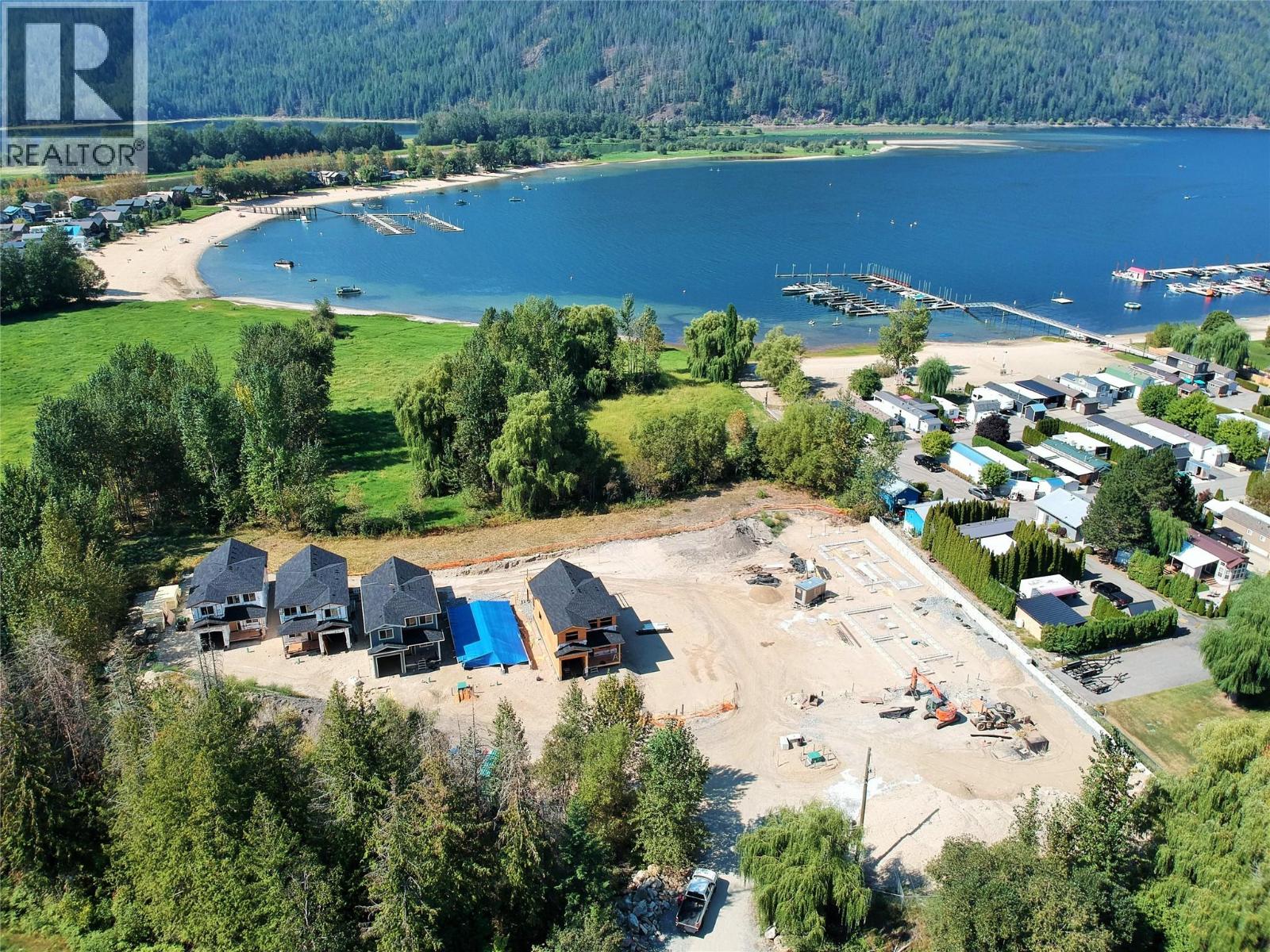 8200 97A Highway Unit# 8, Mara, British Columbia