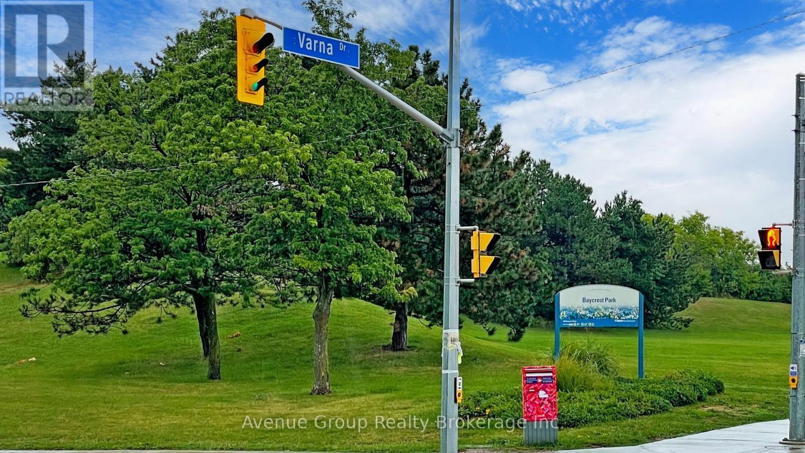 305 - 120 Varna Drive, Toronto, Ontario  M6A 0B3 - Photo 34 - C12713880