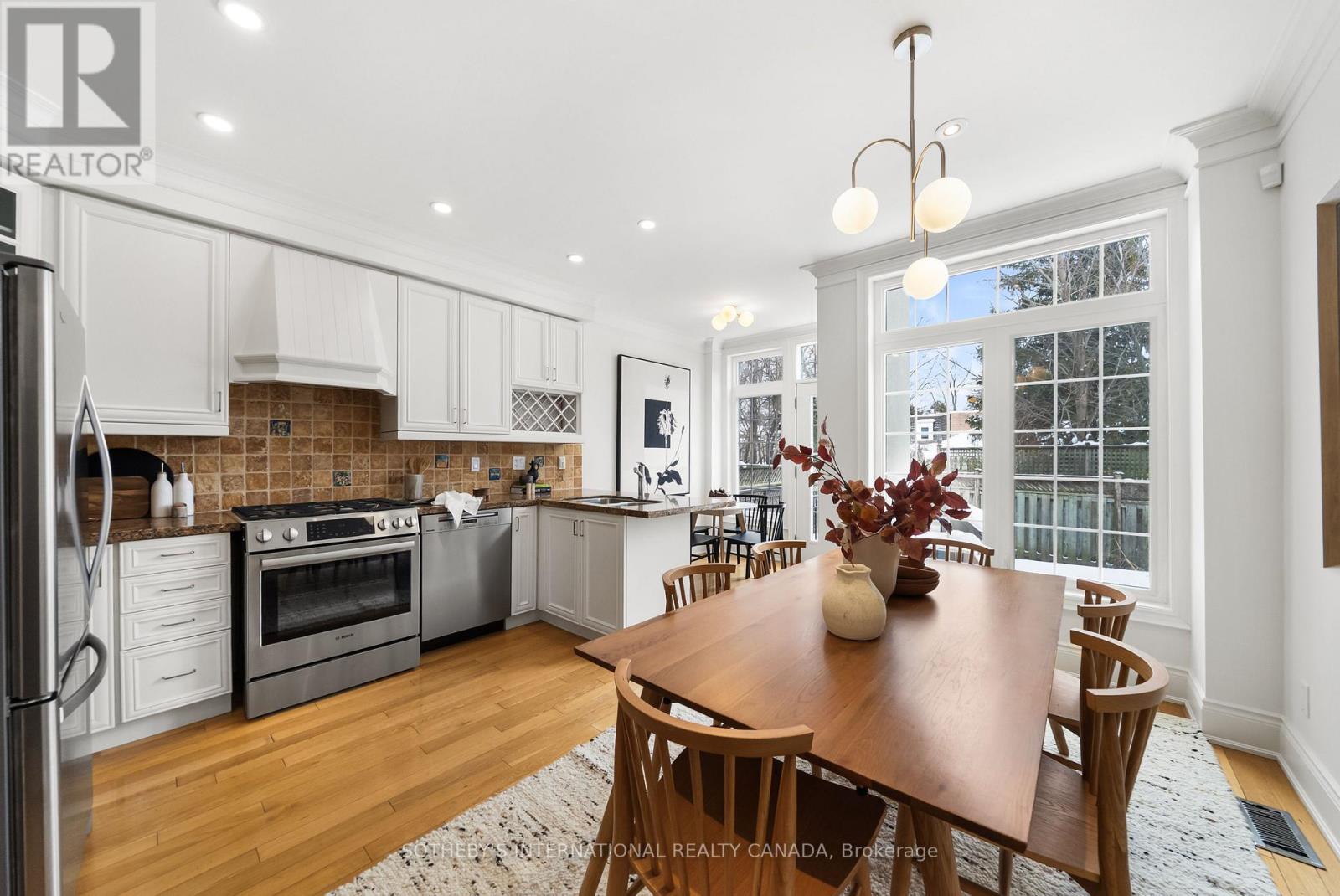 36 Corinth Gardens, Toronto, Ontario  M4P 2N5 - Photo 12 - C12713924