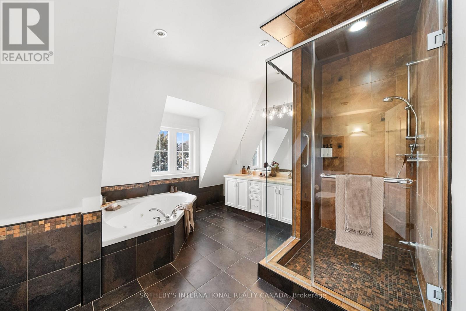 36 Corinth Gardens, Toronto, Ontario  M4P 2N5 - Photo 34 - C12713924