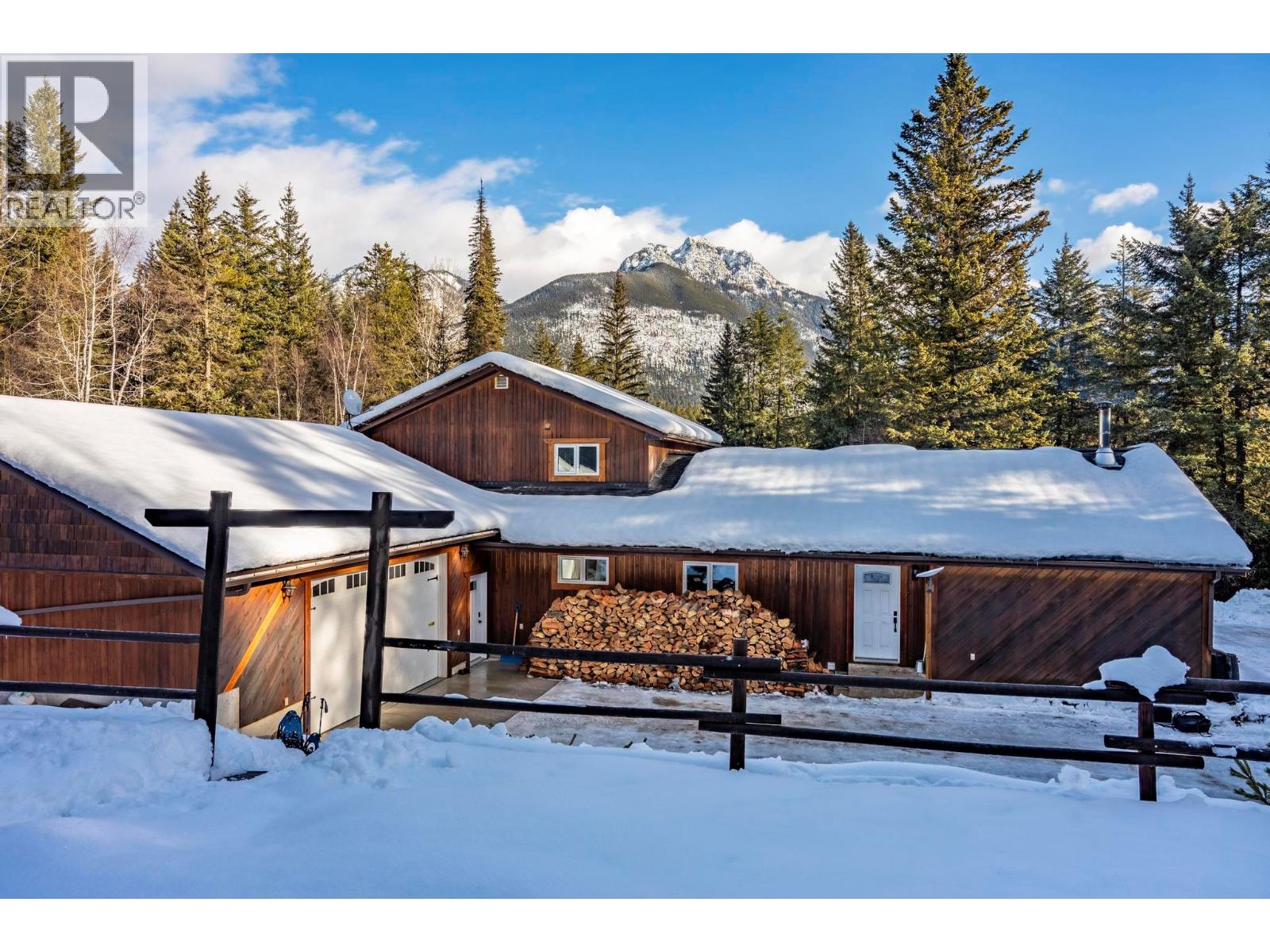 761 Golden Donald Upper Road, Golden, British Columbia