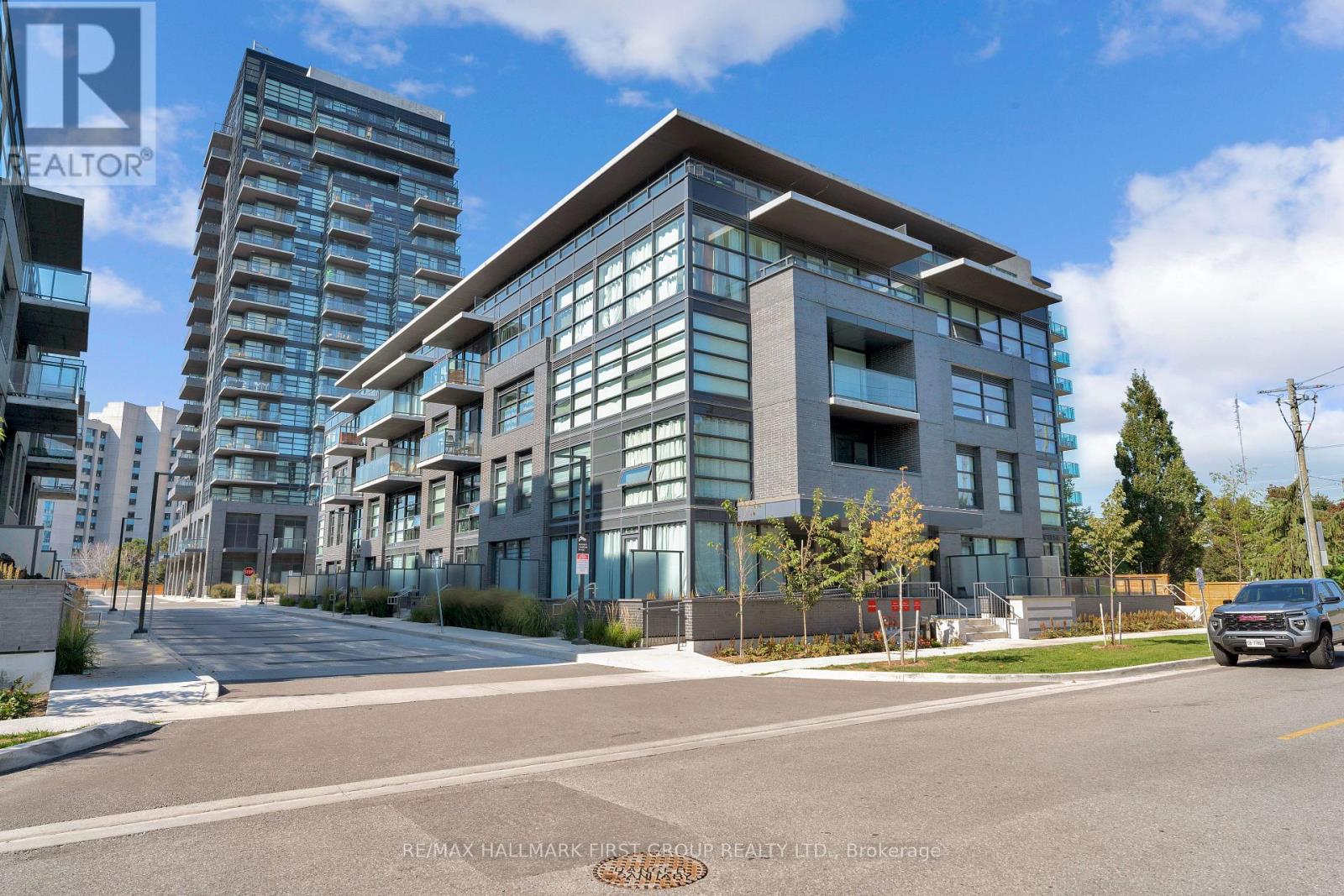 316 - 1604 CHARLES STREET S, Whitby, Ontario