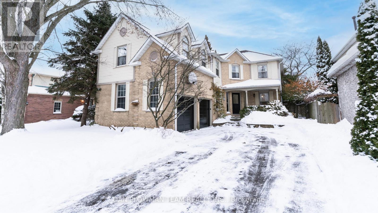 110 MCQUAY BOULEVARD, Whitby, Ontario