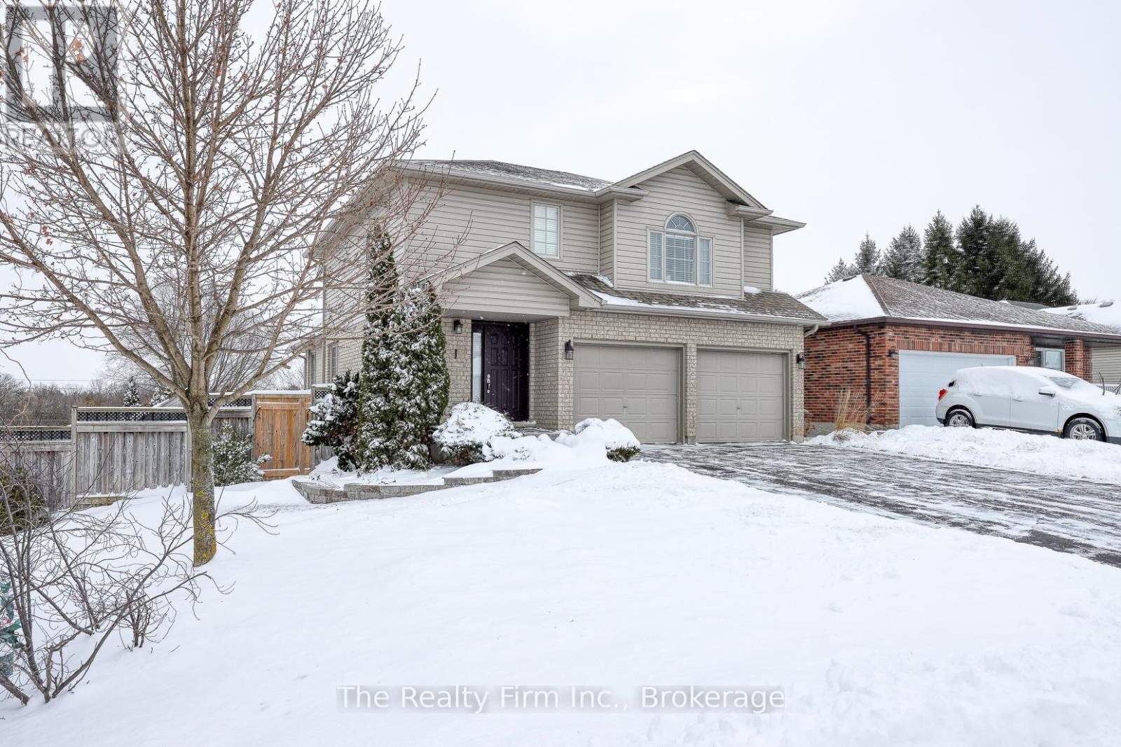 1 Riverview Road, Ingersoll, Ontario  N5C 4B5 - Photo 2 - X12713942