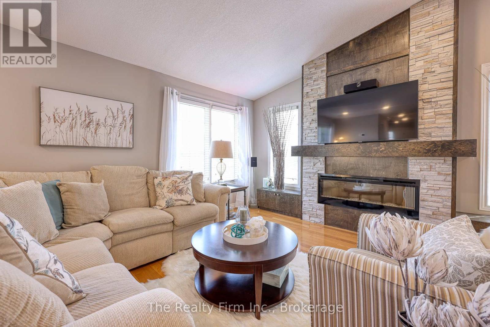 1 Riverview Road, Ingersoll, Ontario  N5C 4B5 - Photo 24 - X12713942