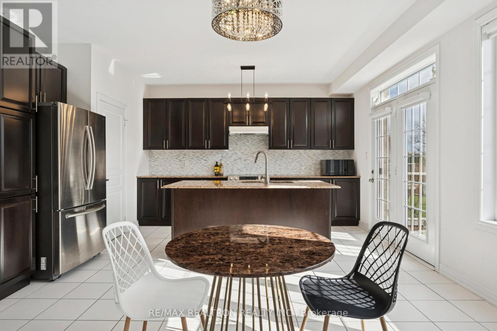 35 Webb Trail, New Tecumseth, Ontario  L0G 1W0 - Photo 14 - N12713888