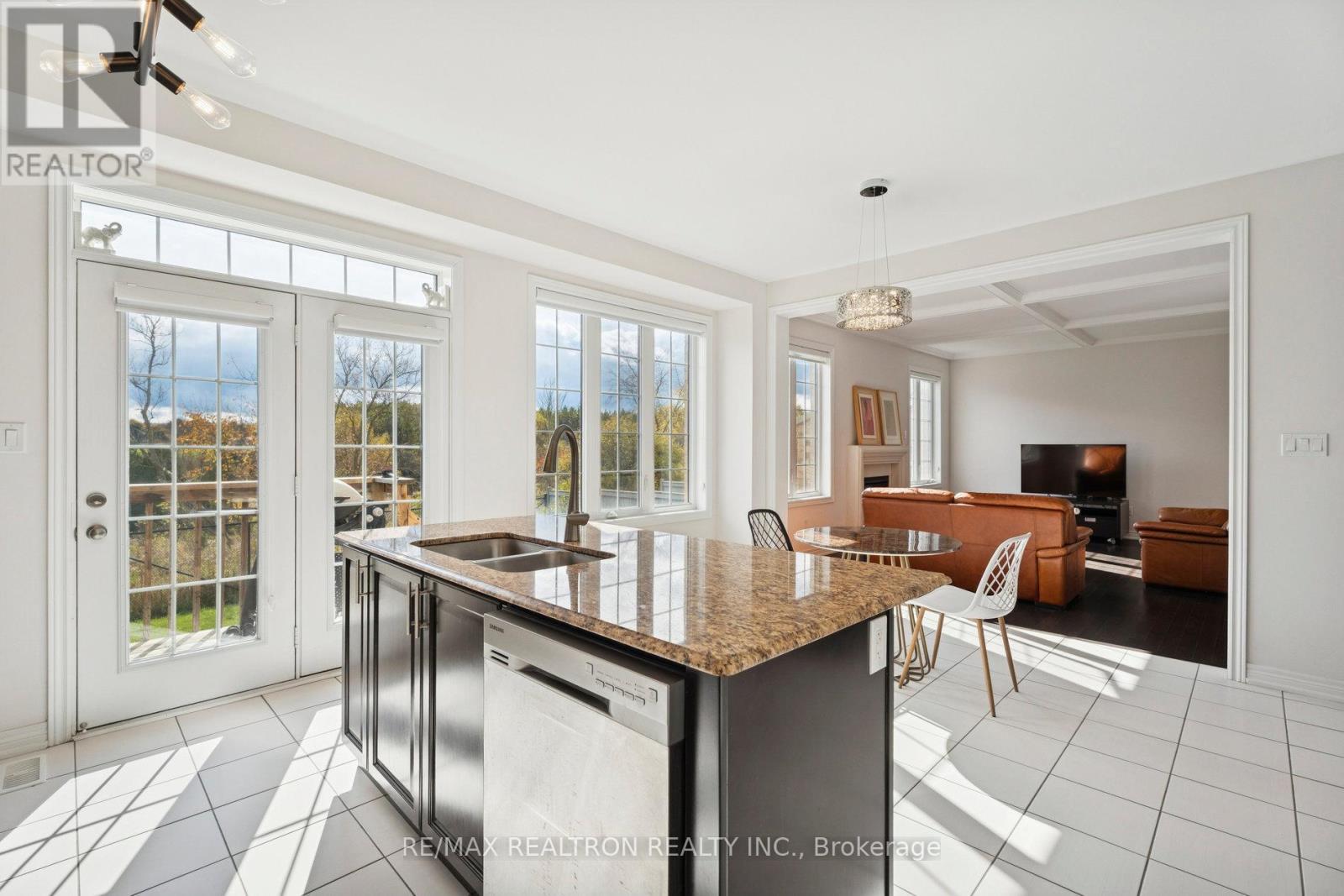 35 Webb Trail, New Tecumseth, Ontario  L0G 1W0 - Photo 16 - N12713888