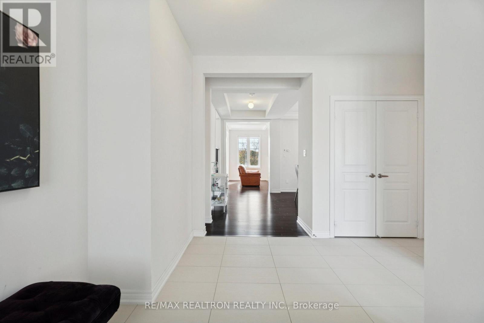 35 Webb Trail, New Tecumseth, Ontario  L0G 1W0 - Photo 7 - N12713888