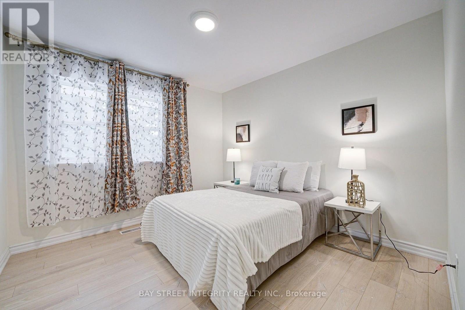 16 Arrowflight Drive, Markham, Ontario  L3P 1S1 - Photo 22 - N12713930