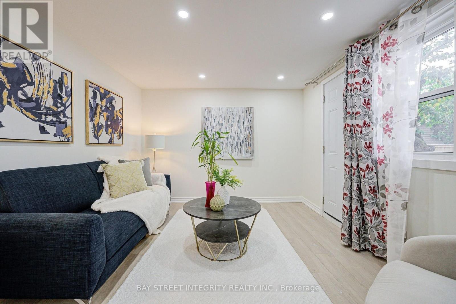 16 Arrowflight Drive, Markham, Ontario  L3P 1S1 - Photo 31 - N12713930