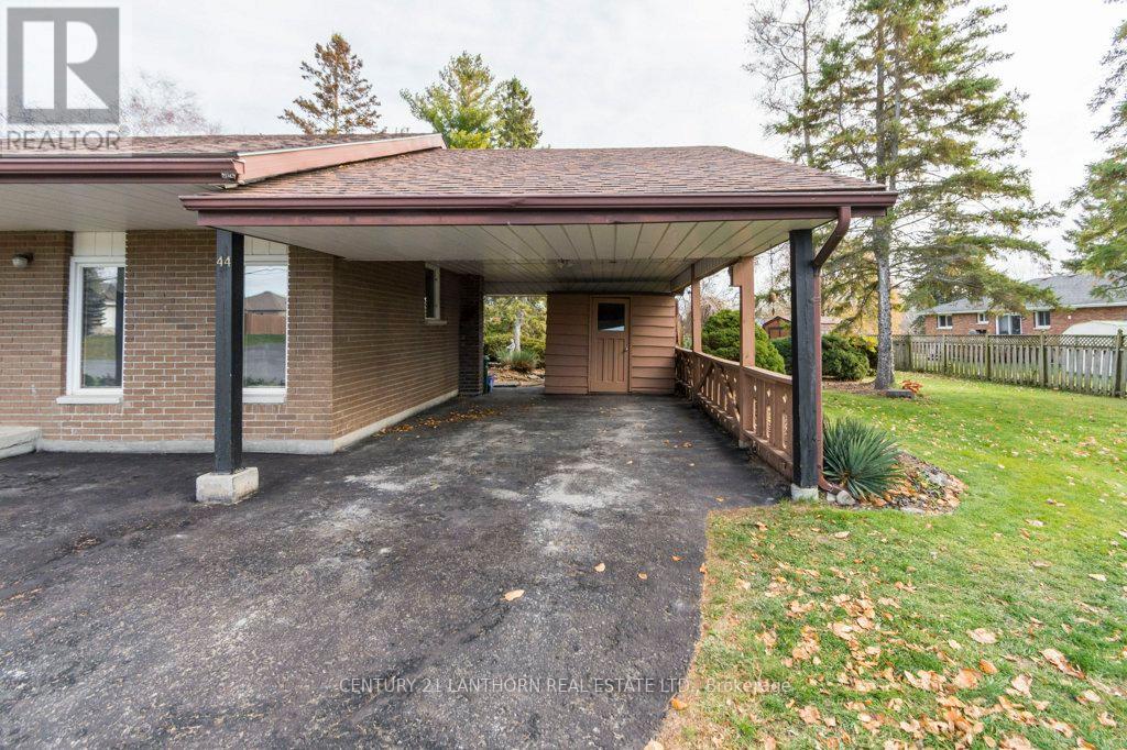 44 Burns Avenue, Quinte West, Ontario  K8R 1G2 - Photo 4 - X12557670