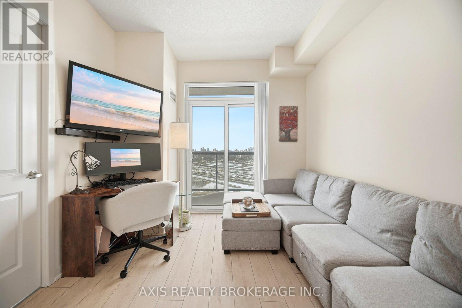 2409 - 38 Annie Craig Drive, Toronto, Ontario  M8V 0G9 - Photo 13 - W12713918