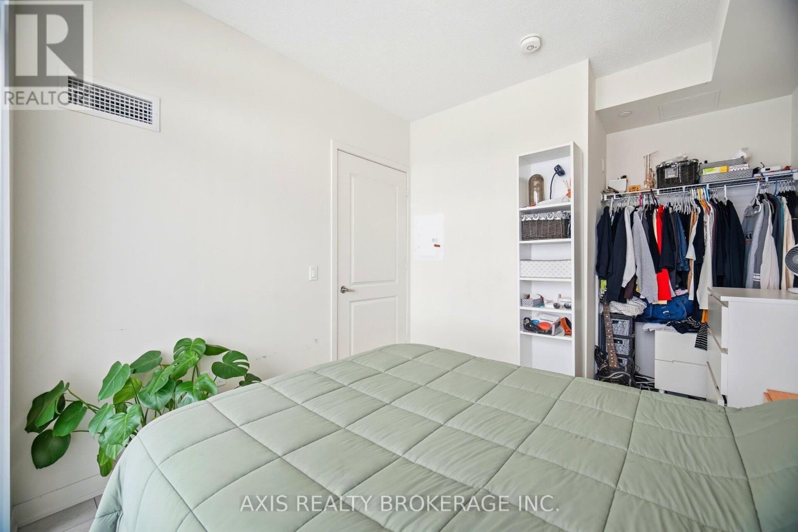 2409 - 38 Annie Craig Drive, Toronto, Ontario  M8V 0G9 - Photo 21 - W12713918