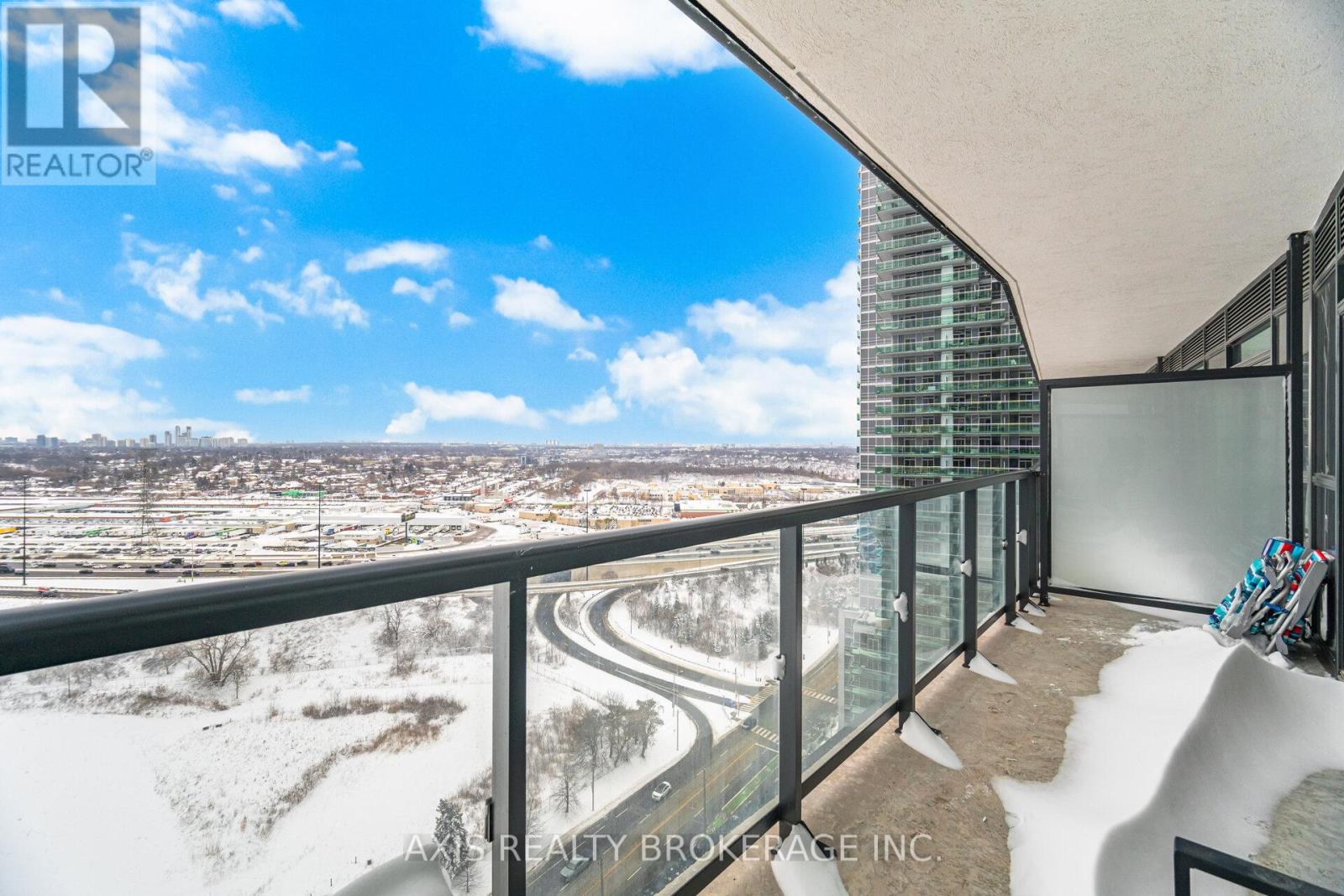 2409 - 38 Annie Craig Drive, Toronto, Ontario  M8V 0G9 - Photo 24 - W12713918