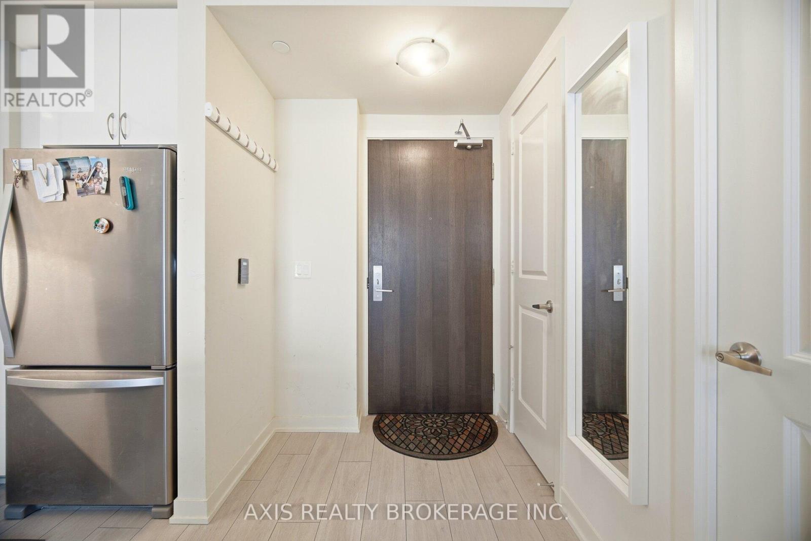 2409 - 38 Annie Craig Drive, Toronto, Ontario  M8V 0G9 - Photo 5 - W12713918