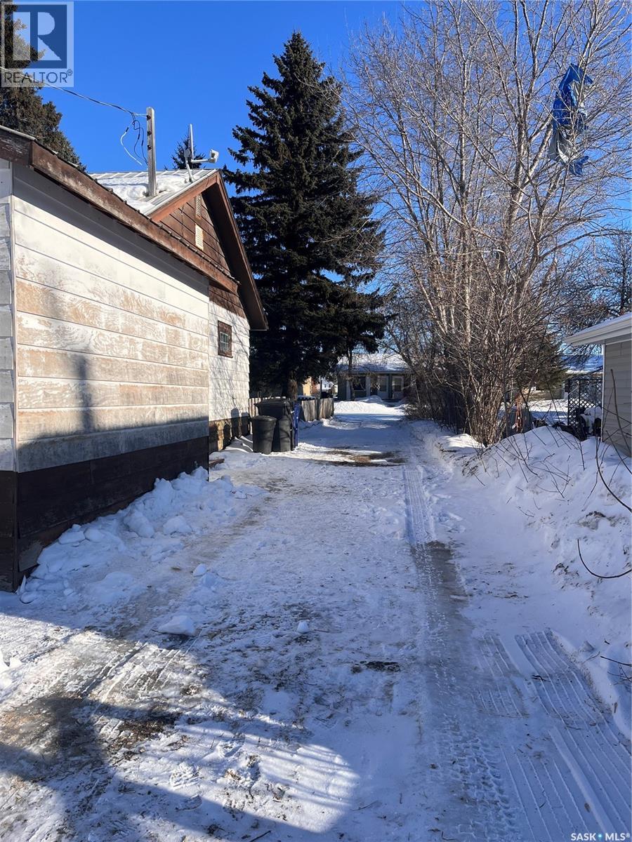 211 Eliza Avenue, White Fox, Saskatchewan  S0J 3B0 - Photo 8 - SK027019