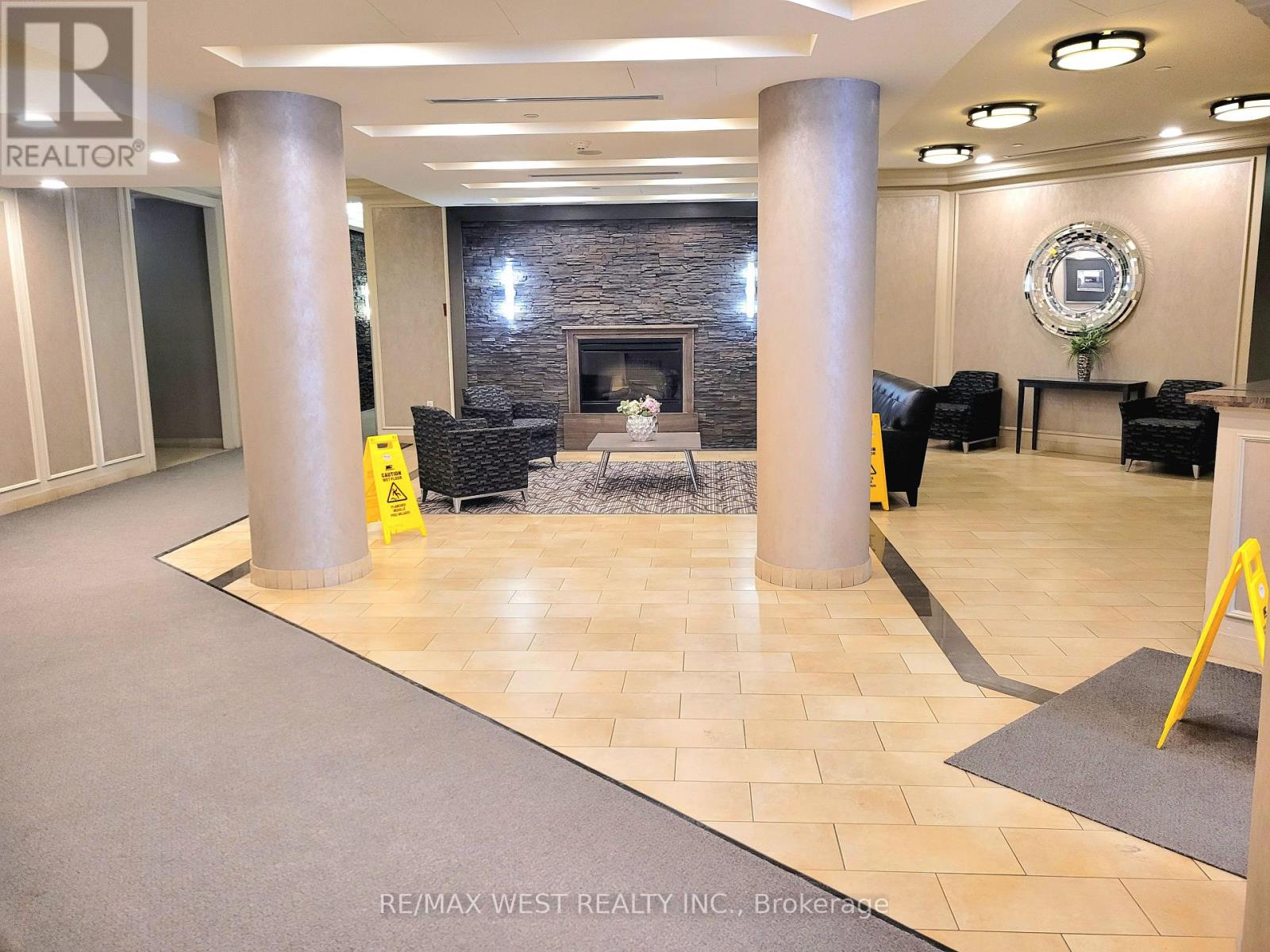 224 - 60 Heintzman Street, Toronto, Ontario  M6P 2J6 - Photo 14 - W12713946