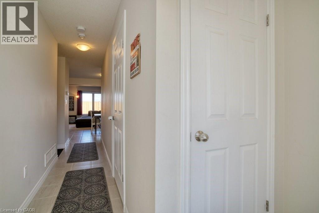 80 Miranda Path, Elmira, Ontario  N3B 1N3 - Photo 4 - 40781750