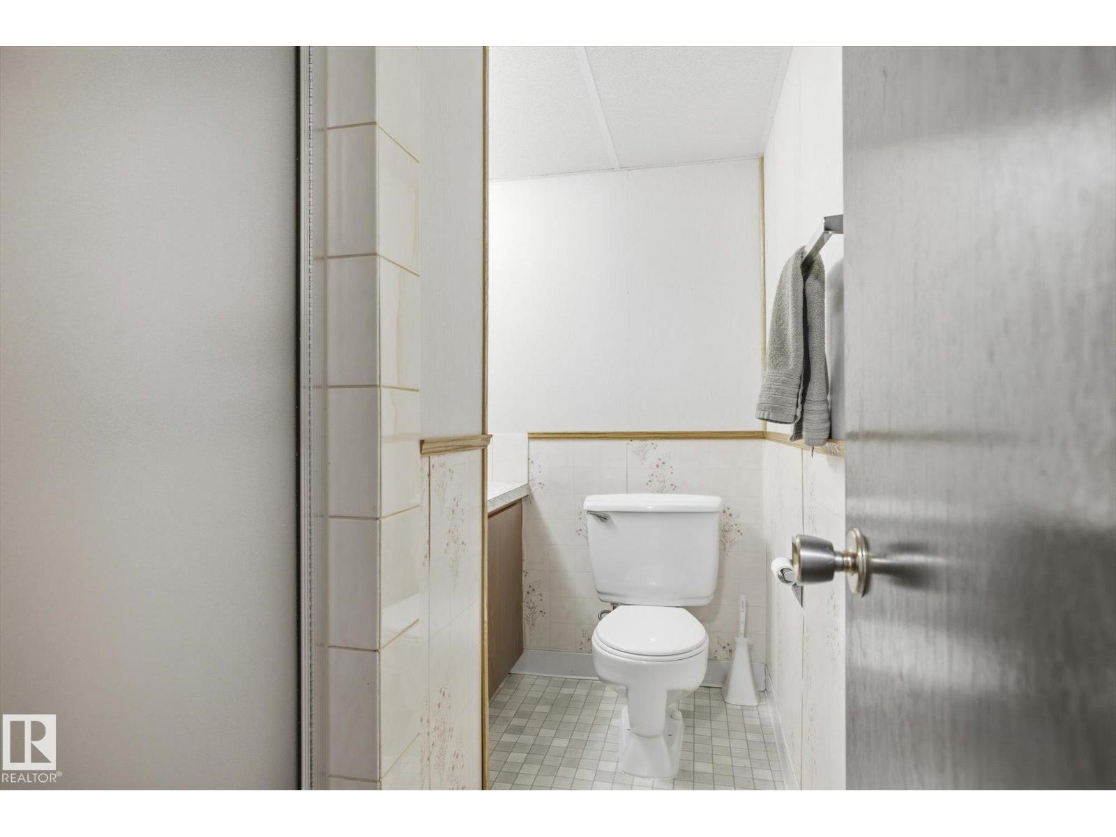 6903 12 Av Nw, Edmonton, Alberta  T6K 3J6 - Photo 30 - E4470561