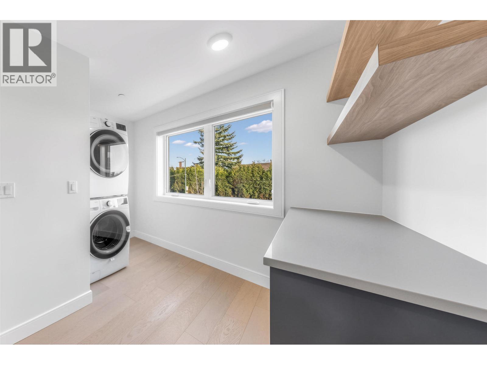 7357 Oak Street, Vancouver, British Columbia  V6P 1V9 - Photo 5 - R3080085