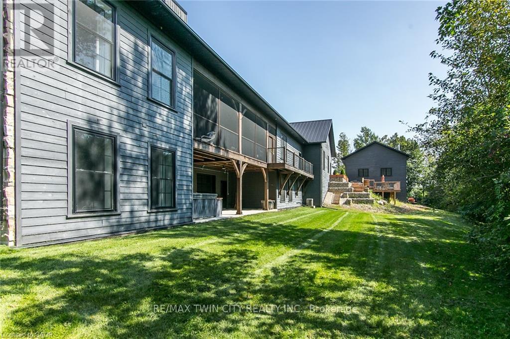 141 Ruth Anne Place W, Mapleton, Ontario  N0G 2K0 - Photo 41 - X12713892