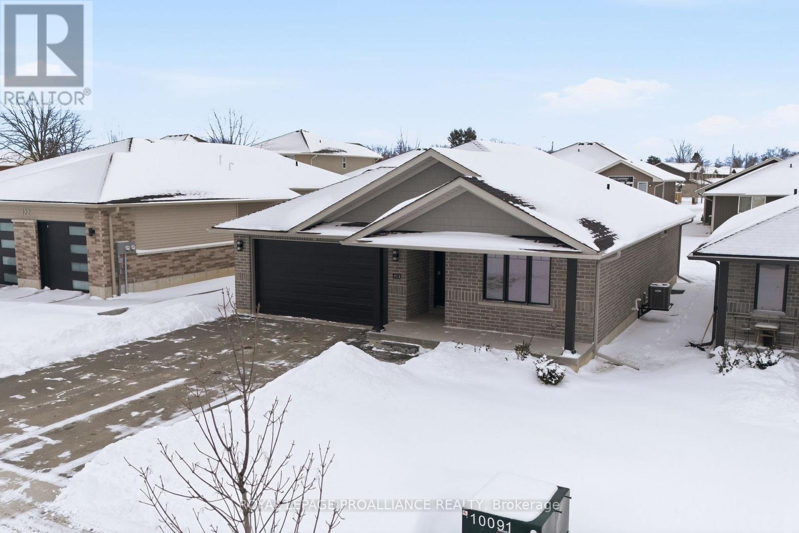 120 Hastings Park Drive, Belleville, Ontario  K8P 0J4 - Photo 3 - X12714168