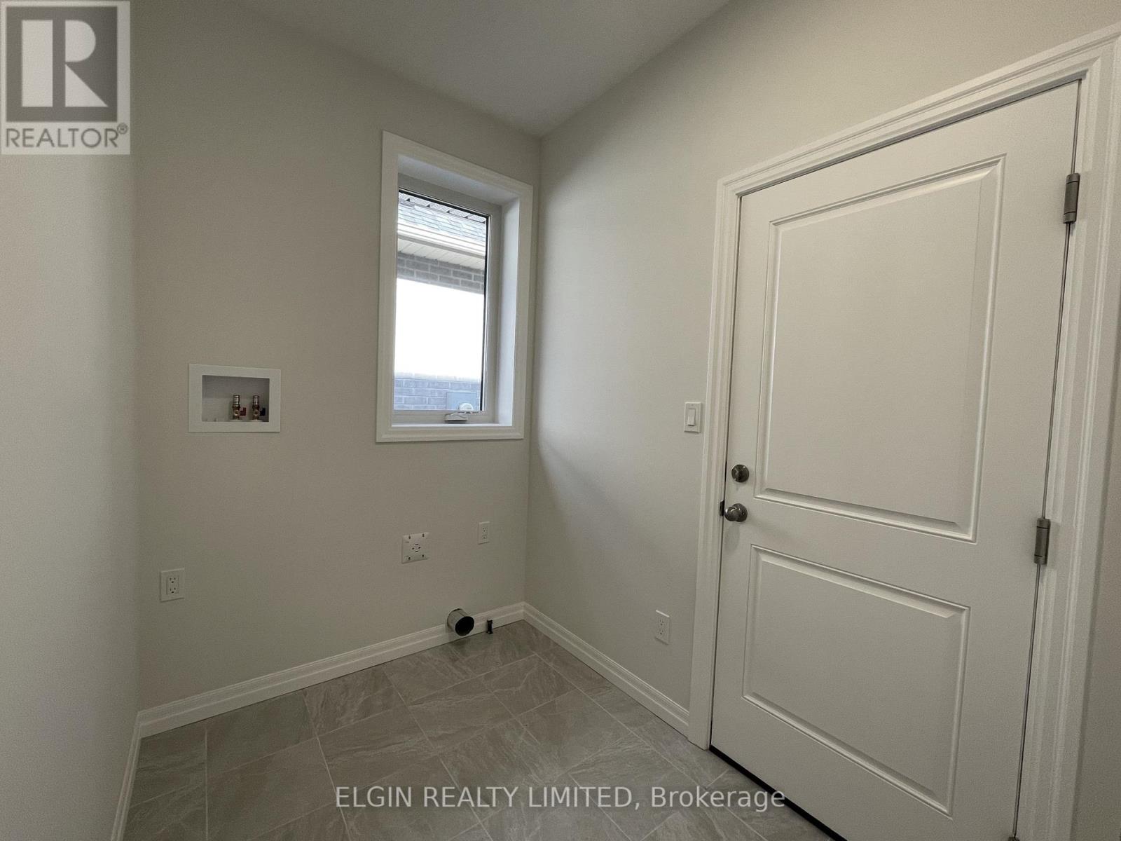 45 Lark Street, Tillsonburg, Ontario  N4G 0K8 - Photo 16 - X12714202