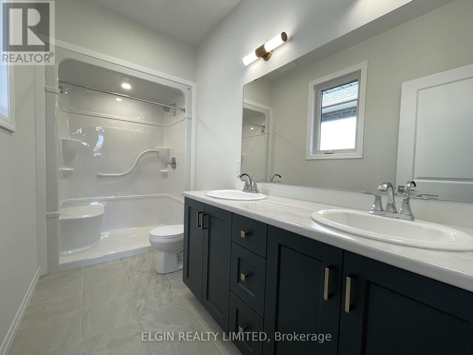 45 Lark Street, Tillsonburg, Ontario  N4G 0K8 - Photo 19 - X12714202