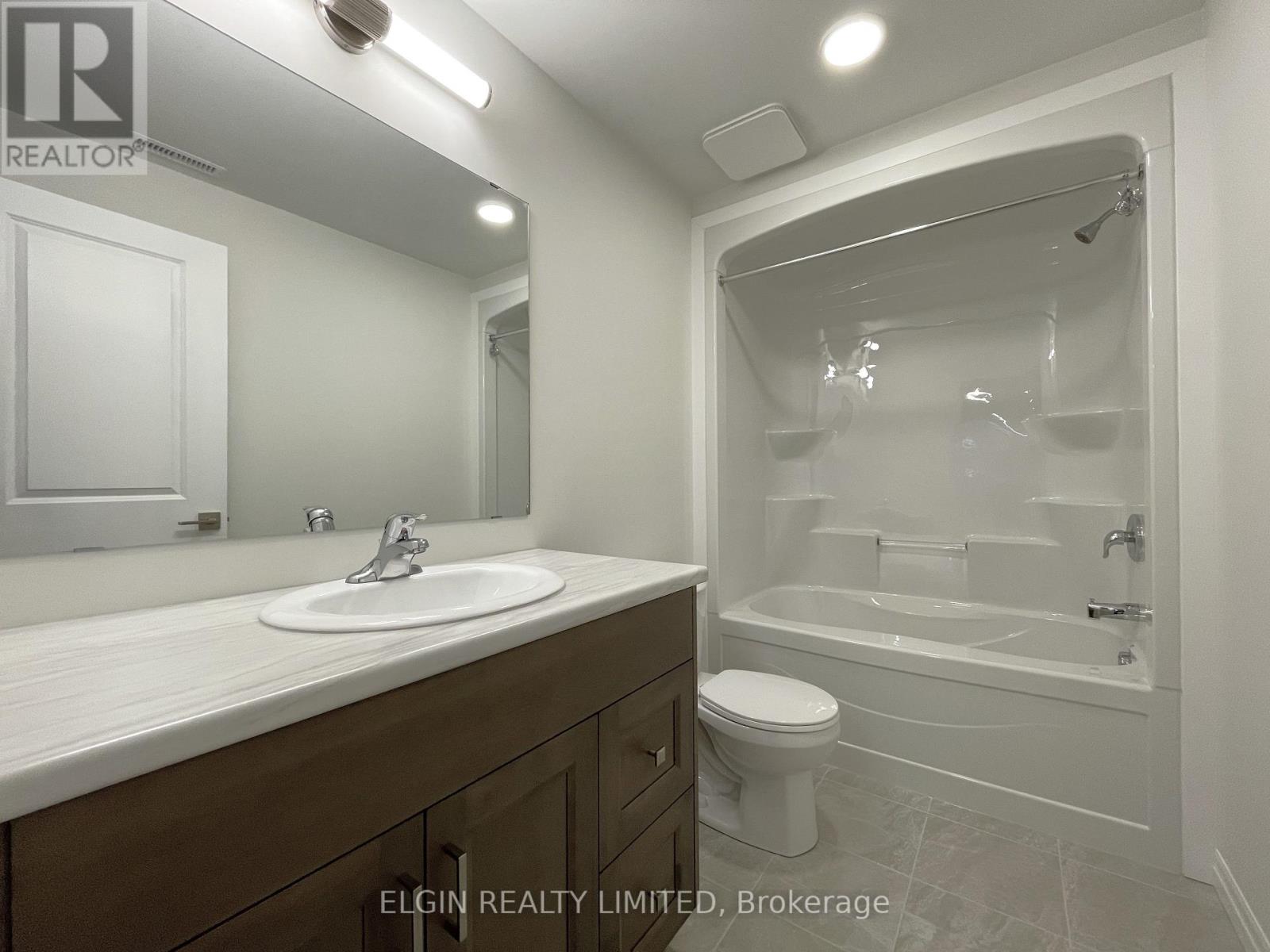 45 Lark Street, Tillsonburg, Ontario  N4G 0K8 - Photo 25 - X12714202