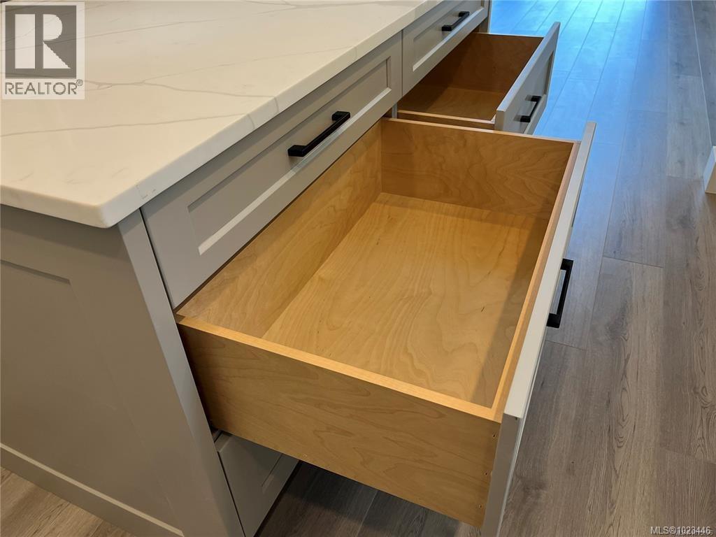 671 Sanderson Rd, Ladysmith, British Columbia  V9G 0A7 - Photo 11 - 1023446