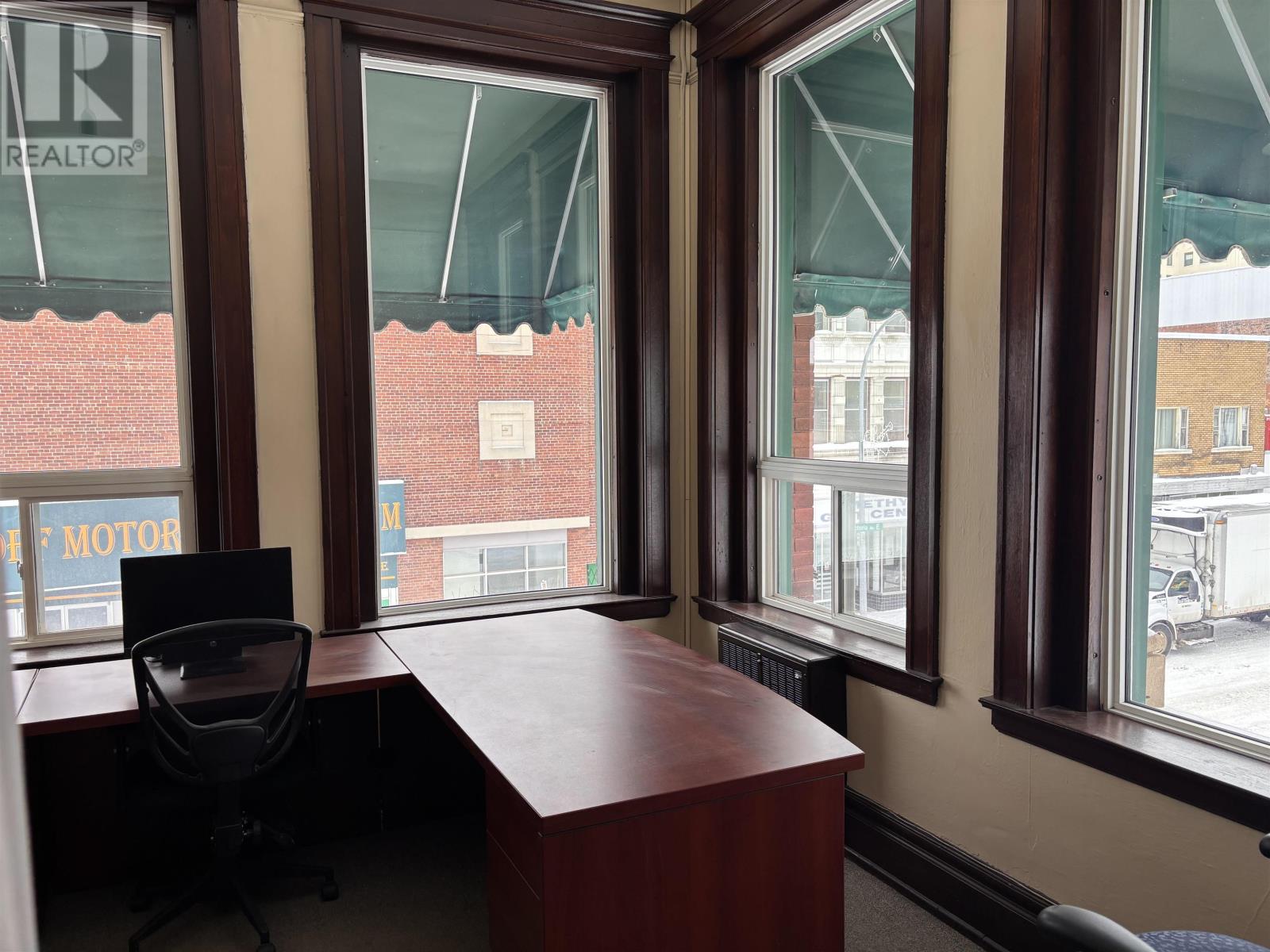 317 Victoria Ave, Thunder Bay, Ontario  P7C 1A4 - Photo 2 - TB2600101