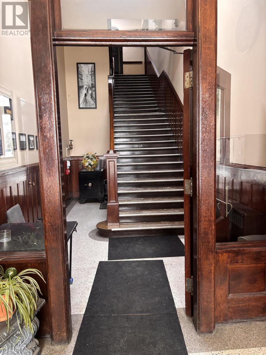 317 Victoria Ave, Thunder Bay, Ontario  P7C 1A4 - Photo 7 - TB2600101