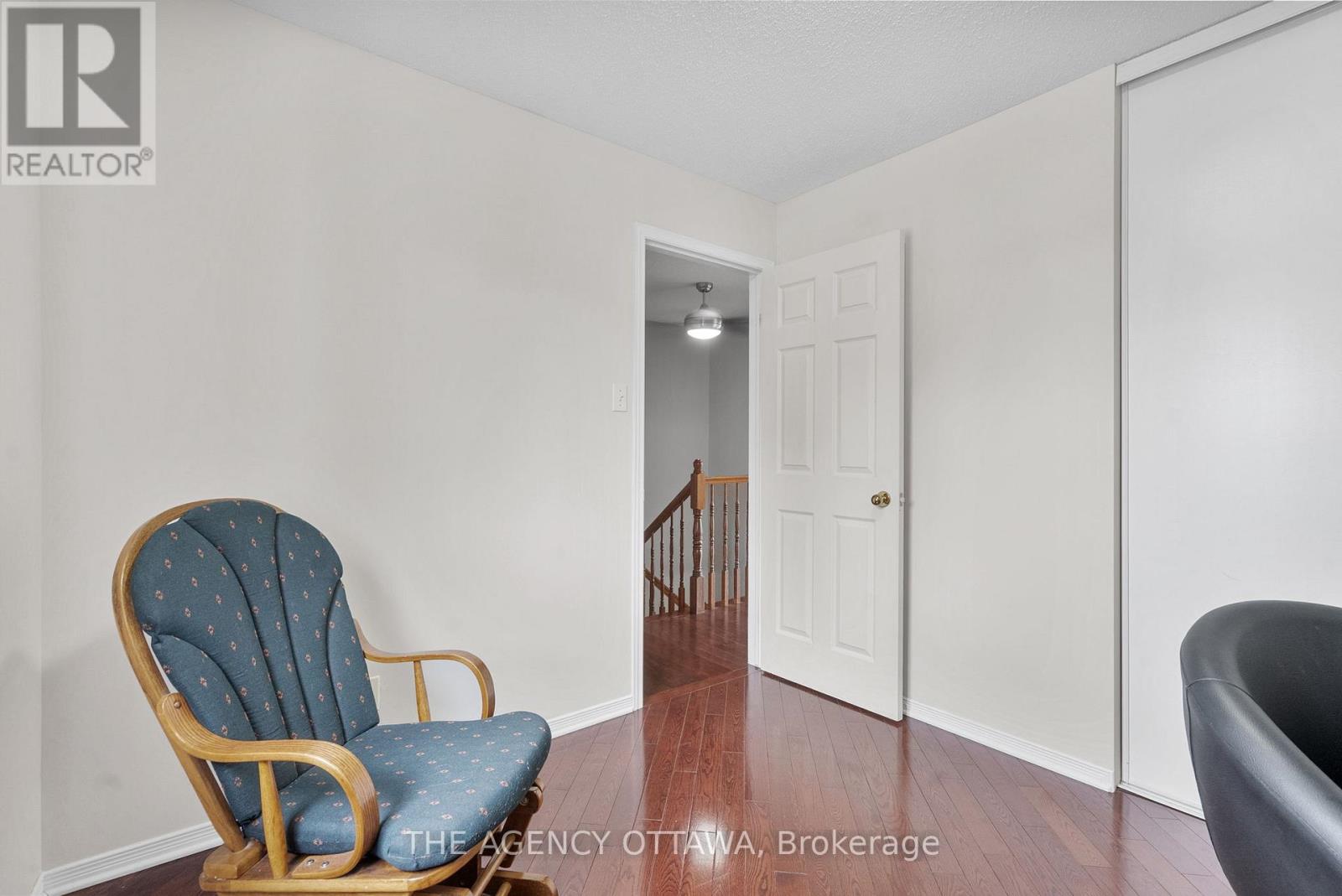 55 Springcreek Crescent, Ottawa, Ontario  K2M 2M2 - Photo 22 - X12714114