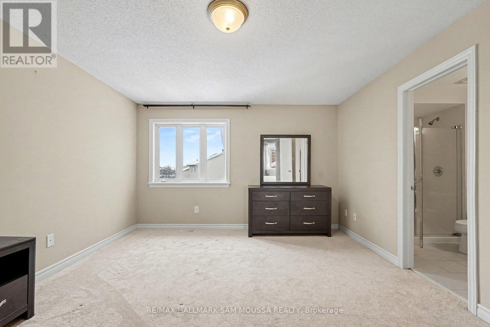 763 Bowercrest Crescent, Ottawa, Ontario  K1V 2K3 - Photo 6 - X12714122