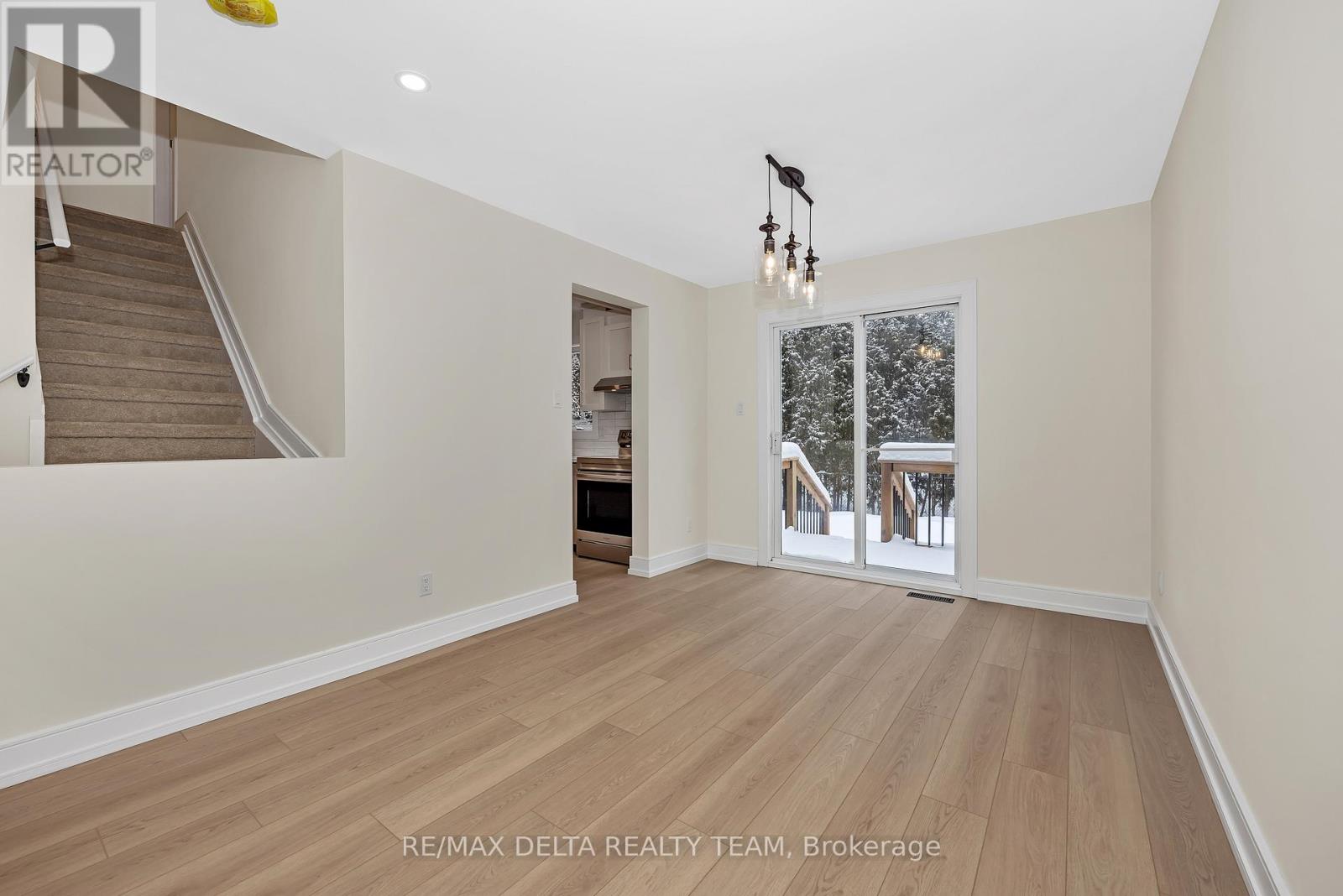 1843 Brousseau Crescent, Ottawa, Ontario  K1C 2Y5 - Photo 13 - X12714182