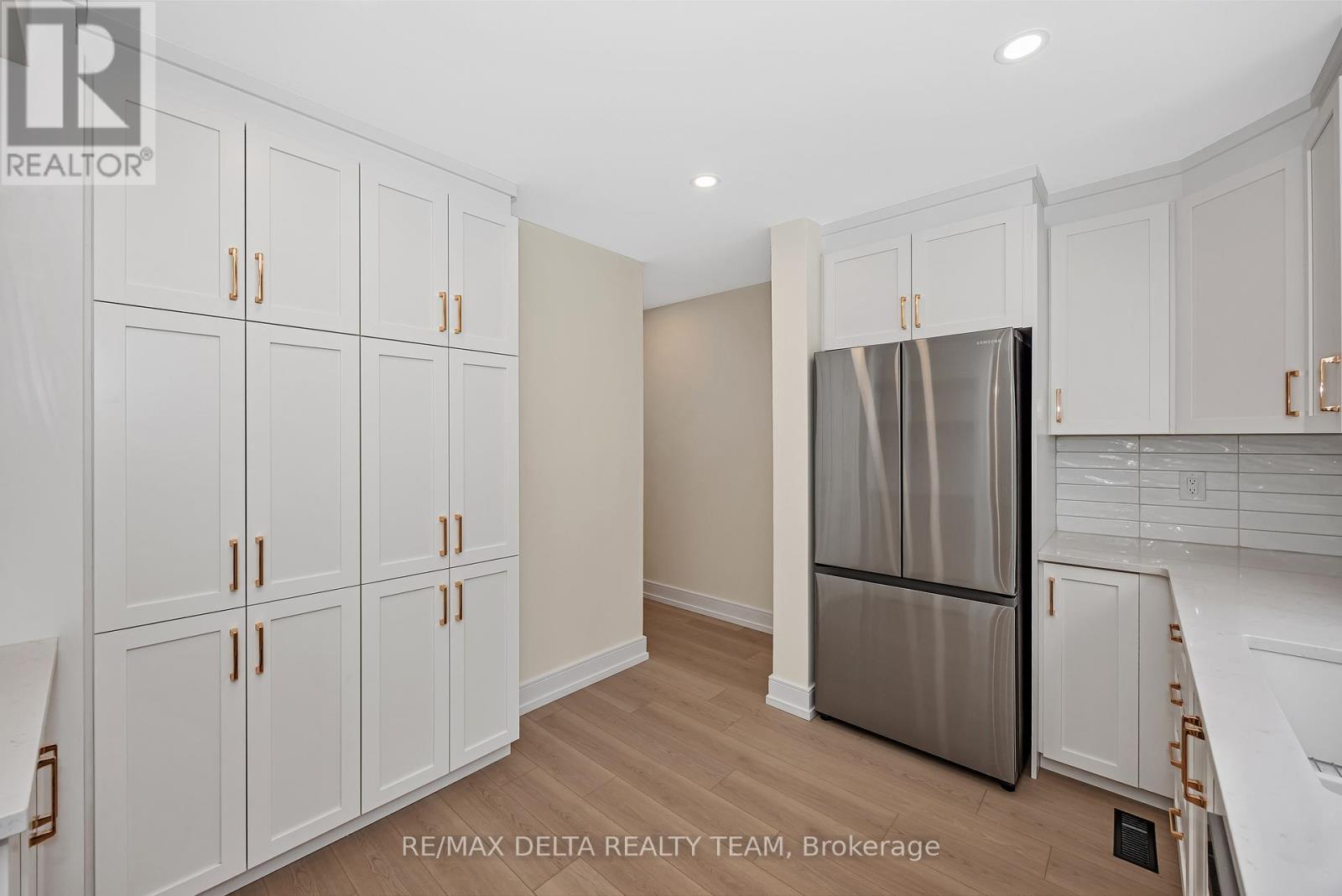 1843 Brousseau Crescent, Ottawa, Ontario  K1C 2Y5 - Photo 9 - X12714182