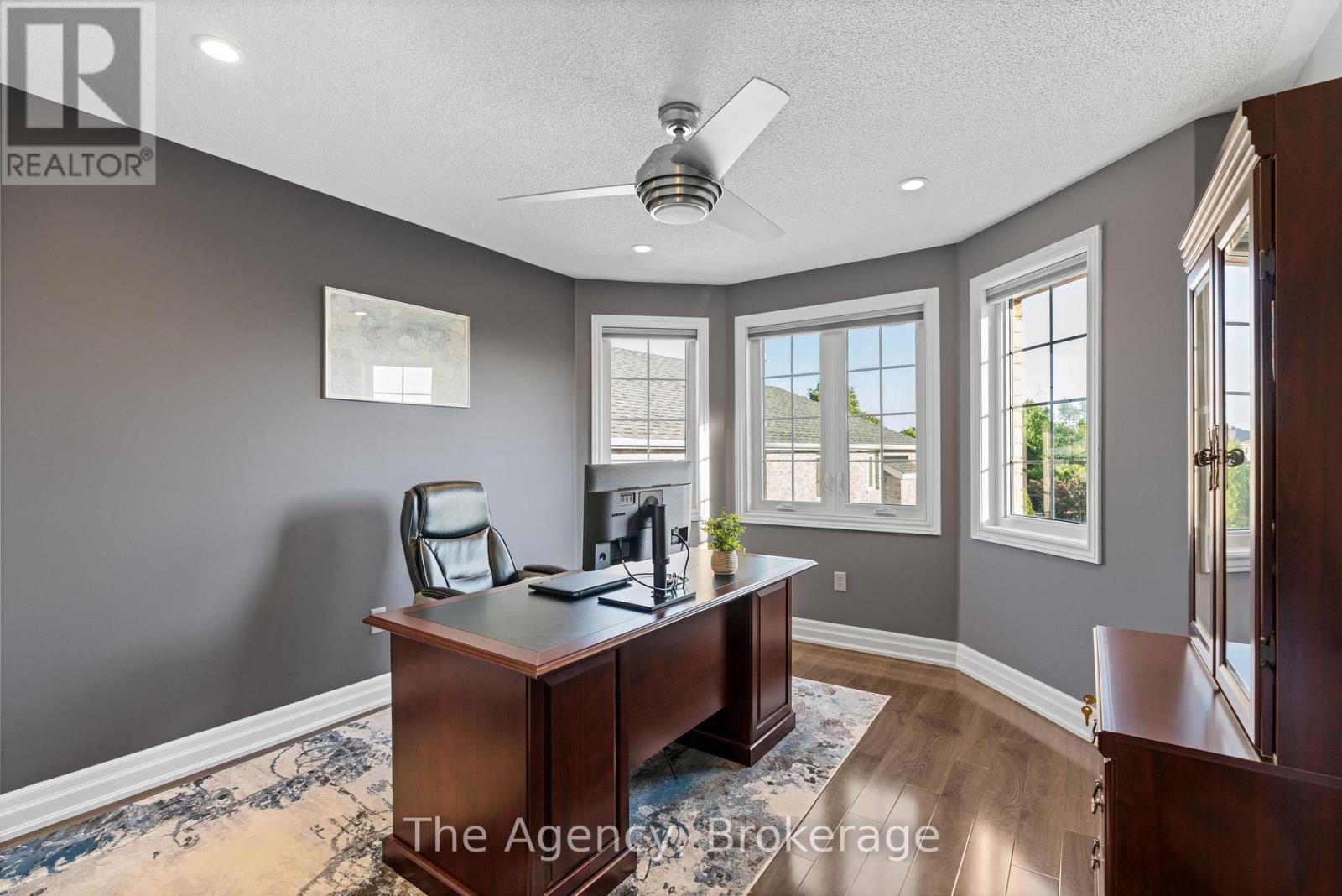 7 Higgin Court, Barrie (Edgehill Drive), Ontario  L4N 0R1 - Photo 21 - S12714032