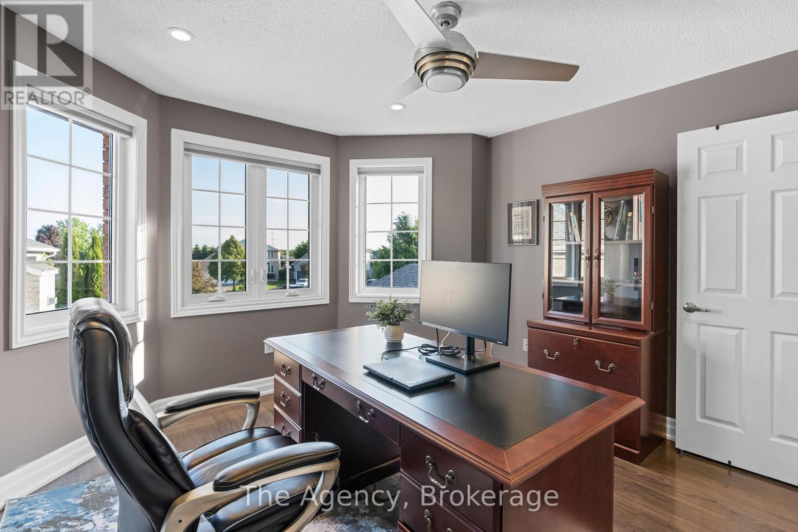 7 Higgin Court, Barrie (Edgehill Drive), Ontario  L4N 0R1 - Photo 22 - S12714032