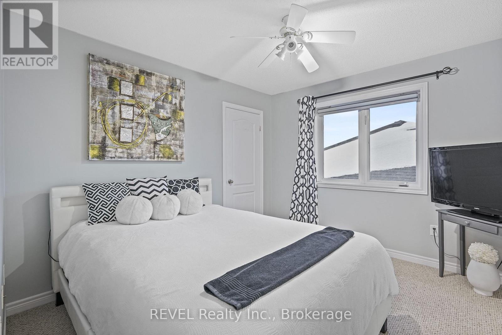 44 Sidare Court, Grimsby (Grimsby Beach), Ontario  L3M 4E8 - Photo 24 - X12714028