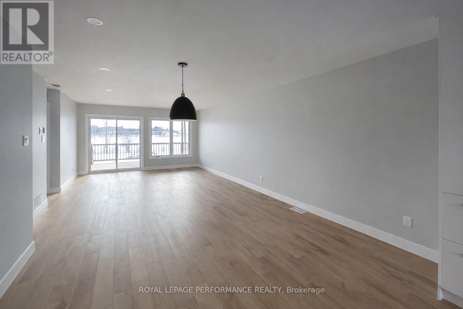 3676-3678 Front Road, Hawkesbury, Ontario  K6A 2T4 - Photo 8 - X12714088