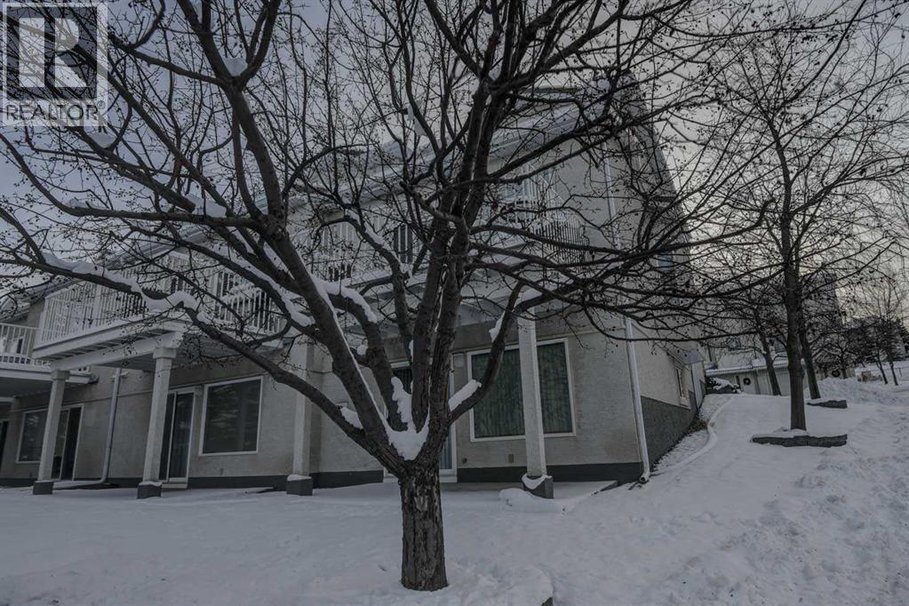 96 Hampstead Green Nw, Calgary, Alberta  T3A 6H2 - Photo 31 - A2272960