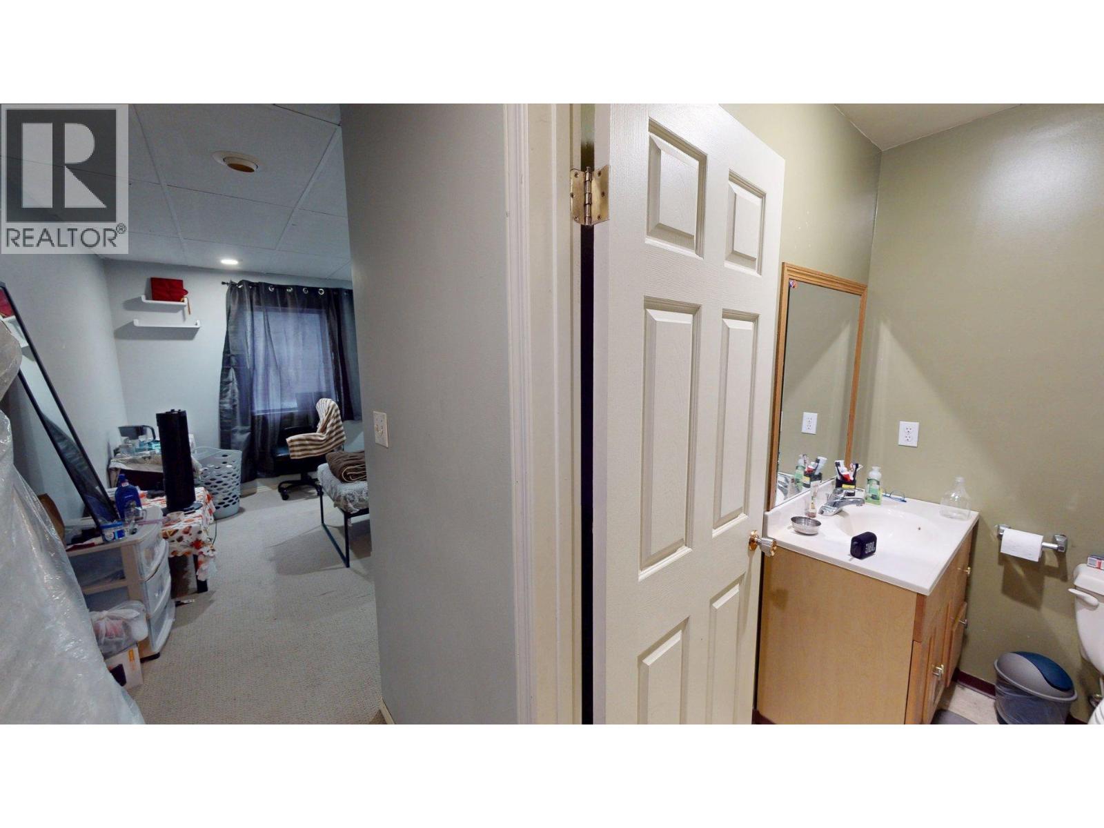 778 Rossland Avenue, Trail, British Columbia  V1R 3N3 - Photo 23 - 10371995