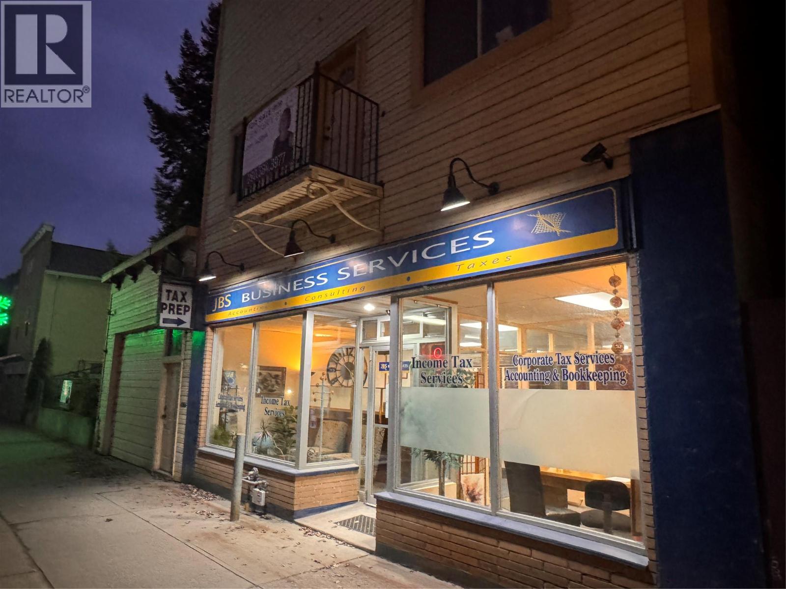 778 Rossland Avenue, Trail, British Columbia  V1R 3N3 - Photo 2 - 10371995