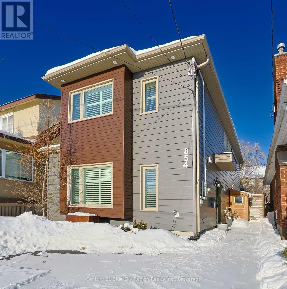 854 BOURKE STREET, North Bay, Ontario