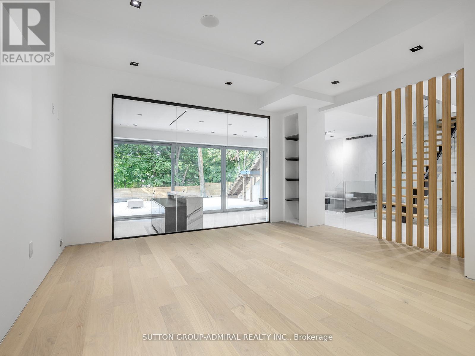 157 Old Forest Hill Road, Toronto, Ontario  M5N 2N7 - Photo 32 - C12713974