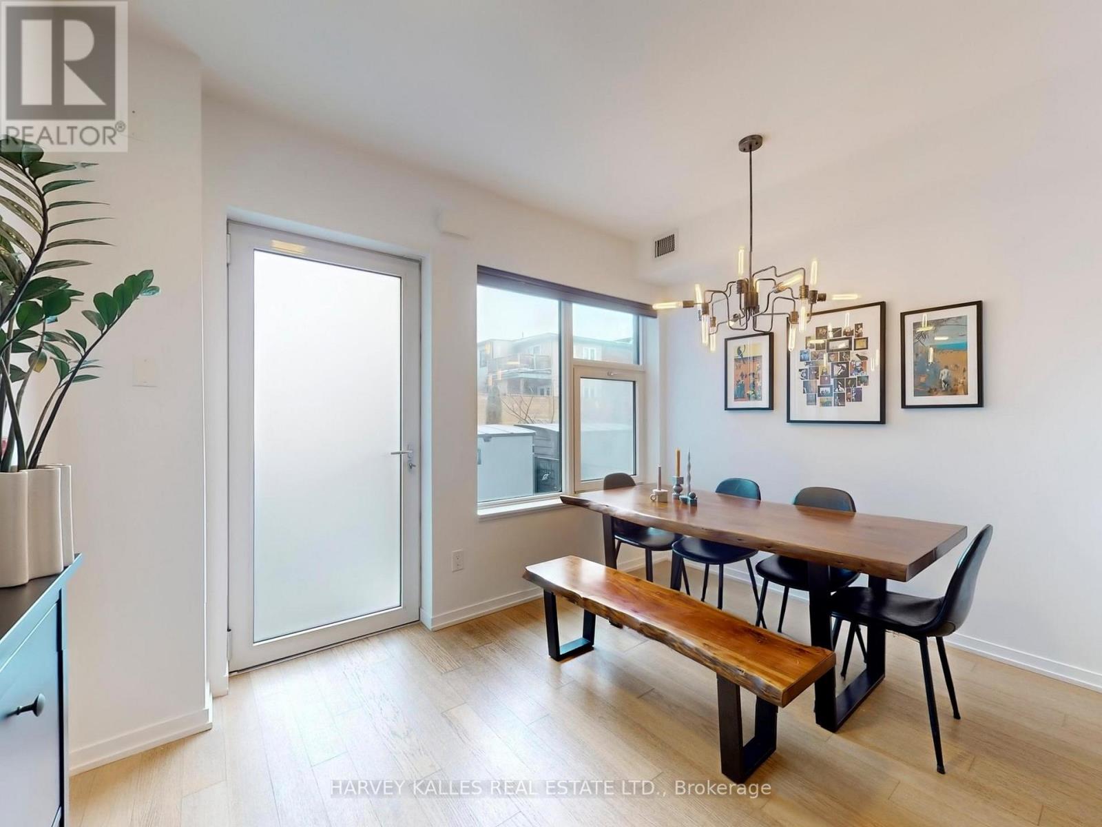 Th111 - 138 St Helens Avenue, Toronto, Ontario  M6H 0B8 - Photo 17 - C12713986