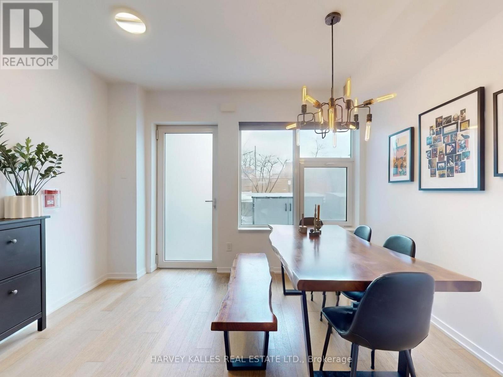 Th111 - 138 St Helens Avenue, Toronto, Ontario  M6H 0B8 - Photo 18 - C12713986